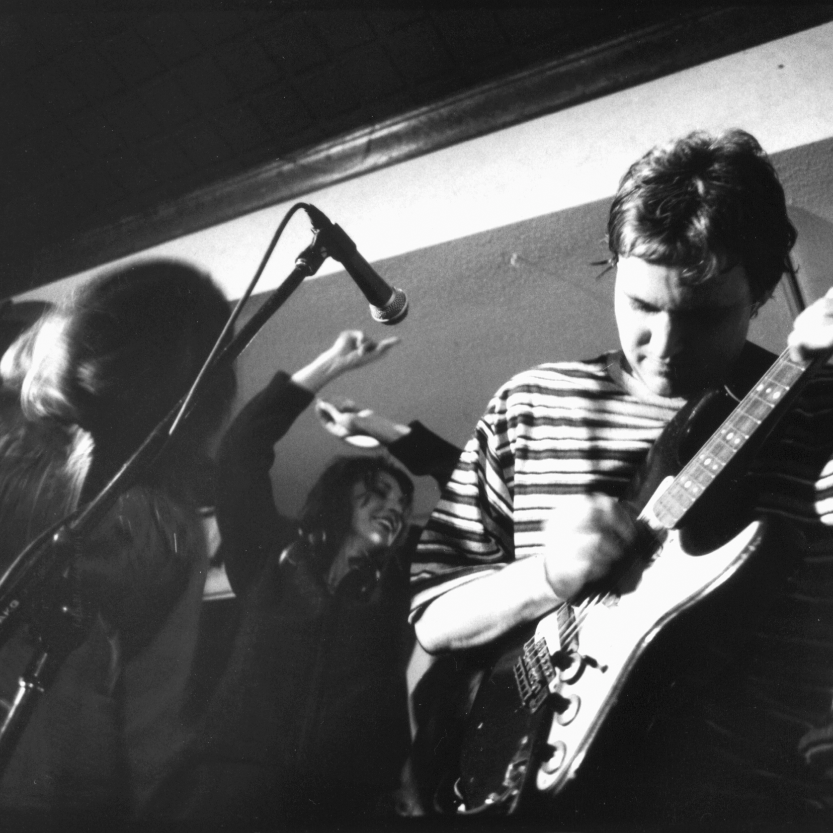 Live at Fibbar MaGees, Sunnyvale, CA. 1996